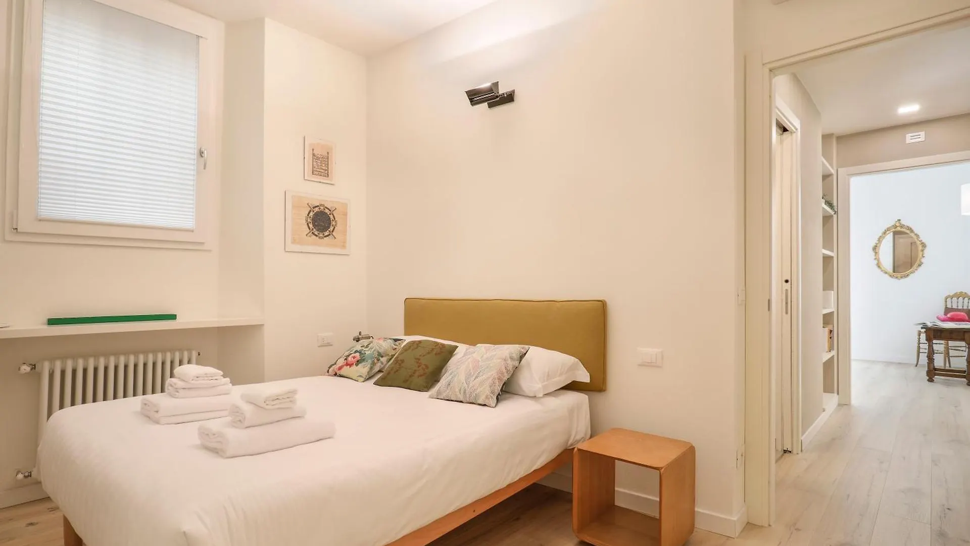 La Piccola Corte - Sweet Dreams In Florence 0*,