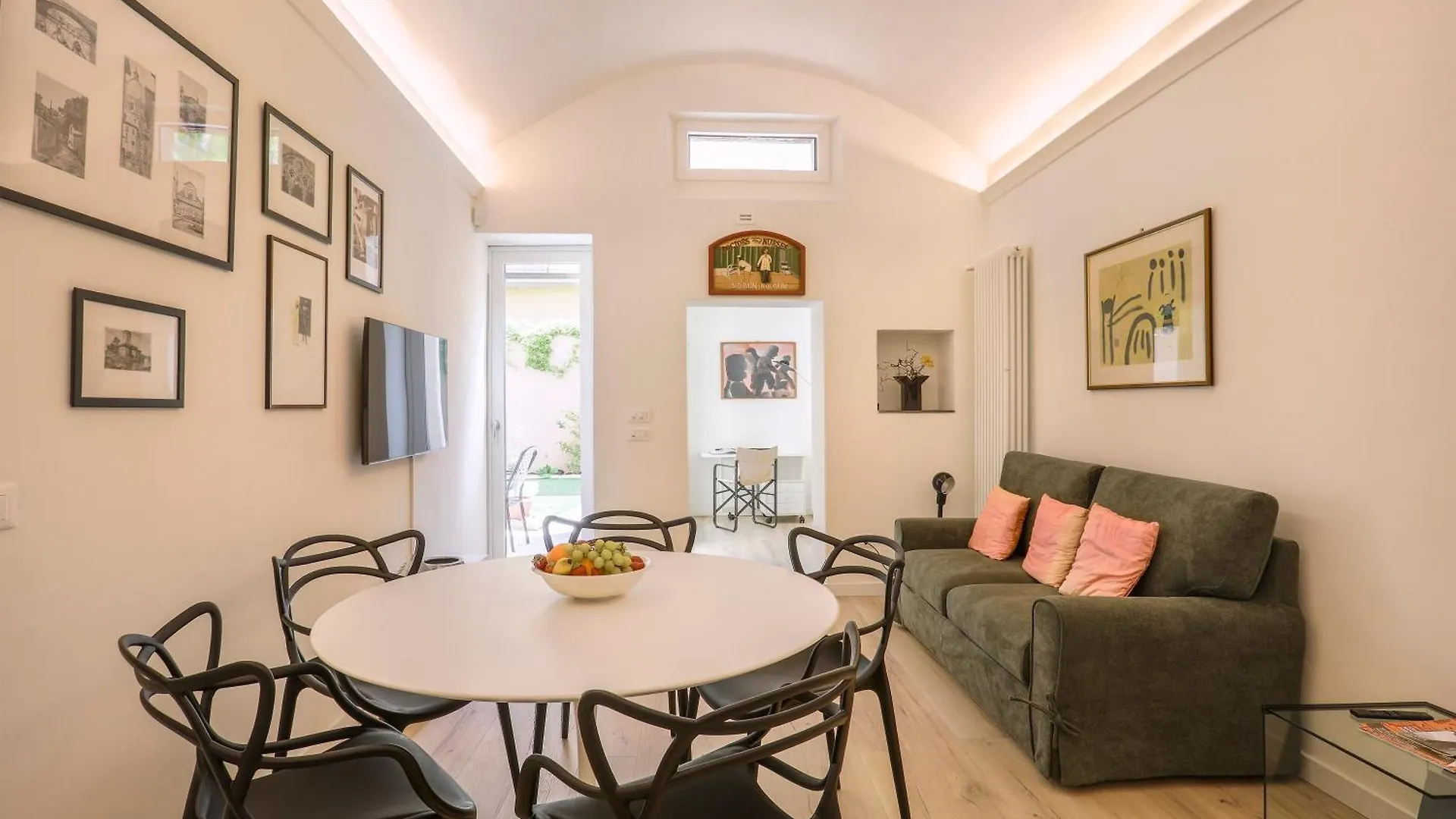 Apartment La Piccola Corte - Sweet Dreams In Florence Italy